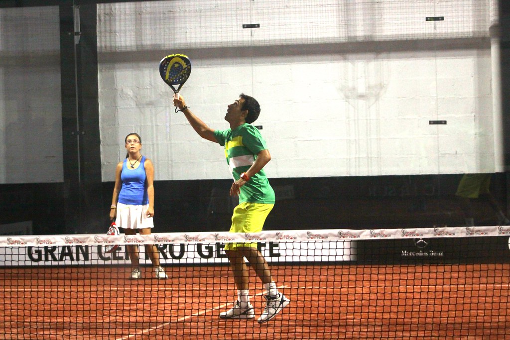 How to score in padel