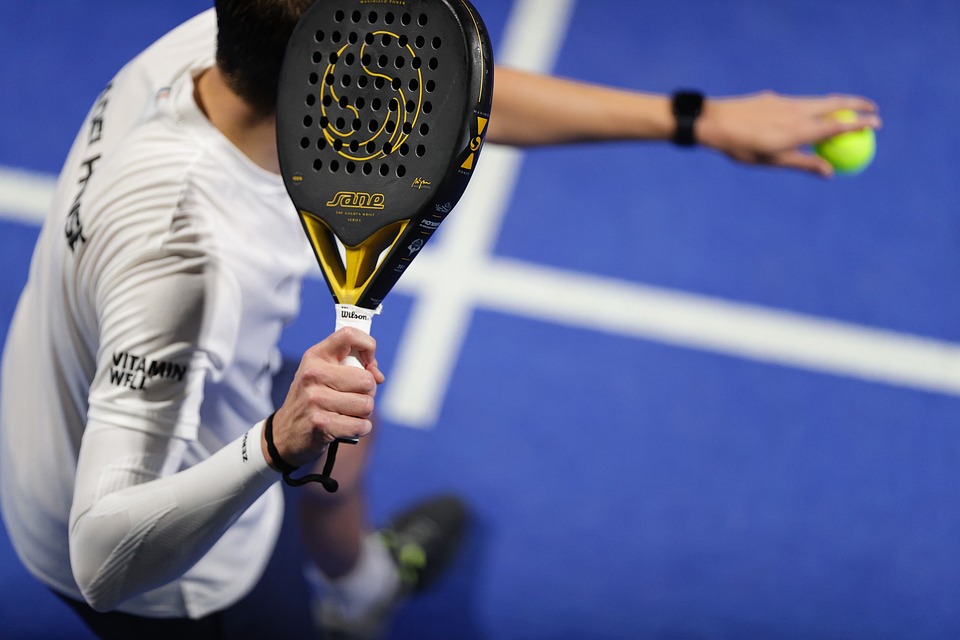 How To Choose A Padel Racket